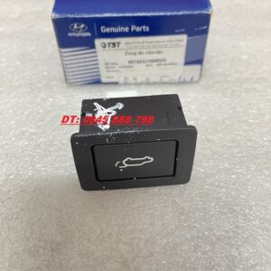 Công tắc mở cốp Santafe 2016