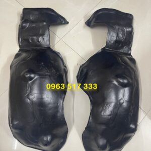 Lòng dè bánh sau nhựa Mazda 3 2022