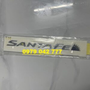 Chữ Santafe lắp cho xe Hyundai Santafe