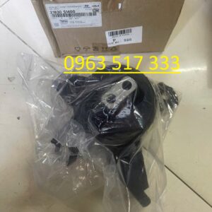 Chân hộp số Hyundai Santafe 2020