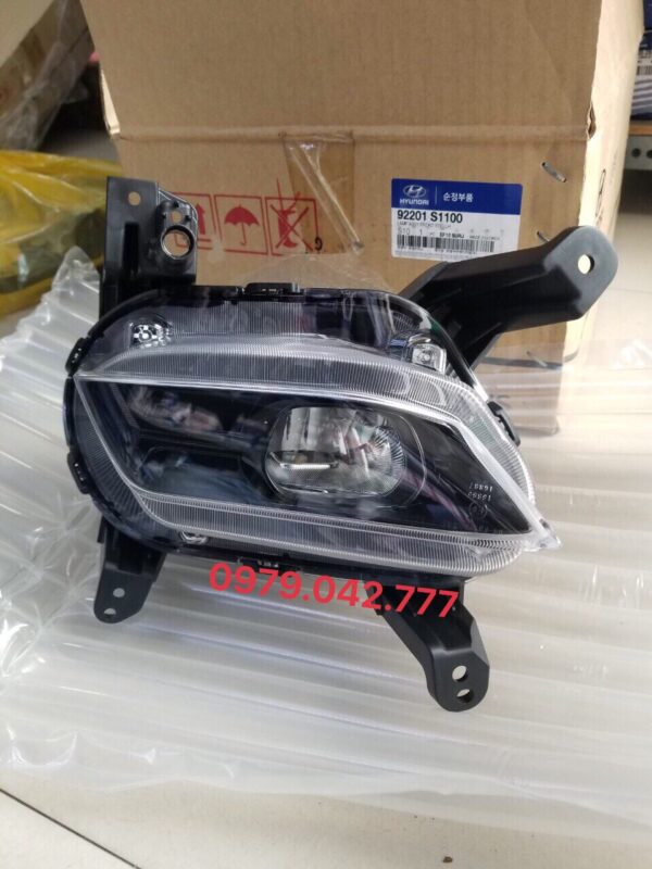 đèn gầm hyundai santafe 2019