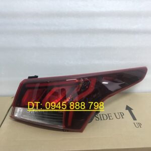 Đèn hậu mảnh ngoài