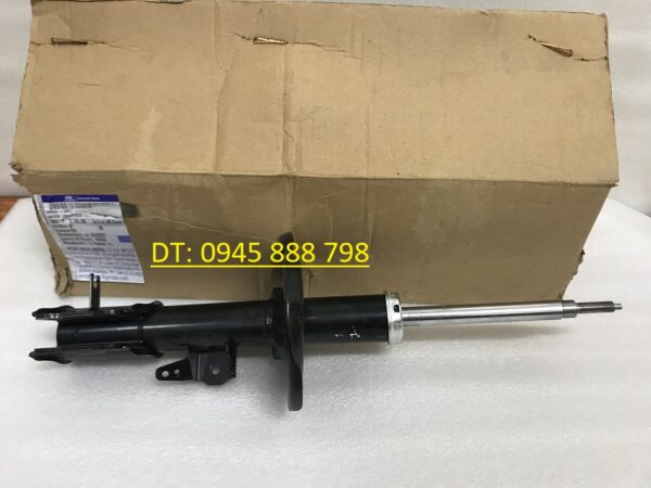 giam-soc-truoc-hyundai-i20