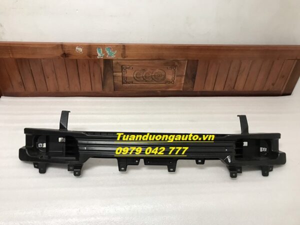 giá bắt cản sau I10