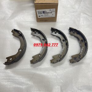 Má phanh tay Hyundai Avante