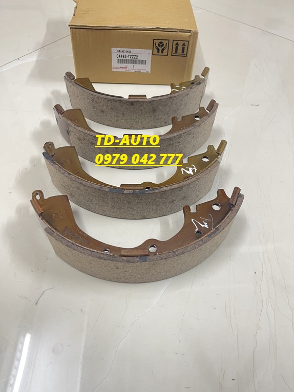 guoc-phanh-sau-innova-1 Guốc phanh sau Toyota Innova