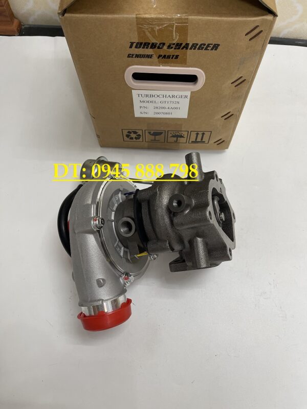 tu-bo-hyundai-starex-2005 Tu bô Starex