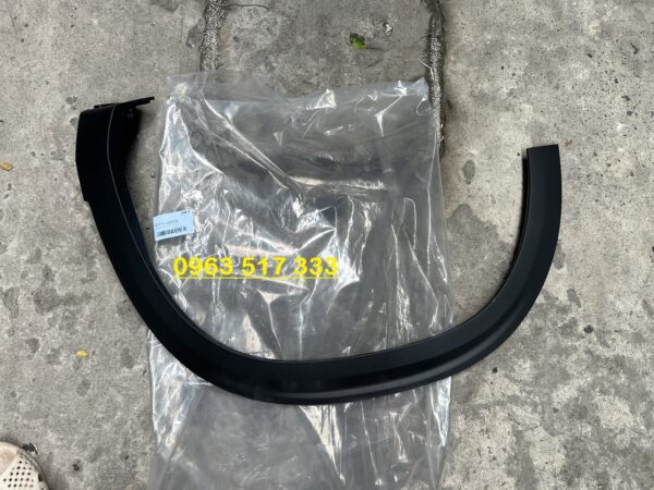 Ốp nhựa tai xe Kia seltos