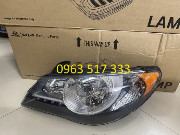 Đèn pha Hyundai Avante