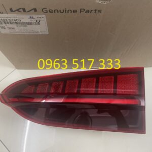 Đèn hậu cốp Hyundai Santafe 2022