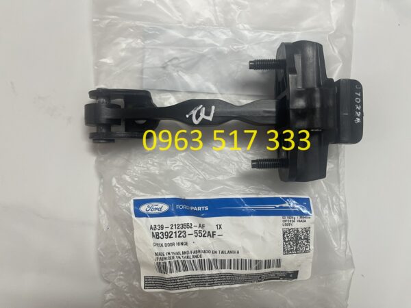 han-che-cua-ford-ranger-2016 Dẫn hướng cửa Ford Ranger 2016