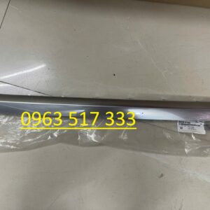 Nẹp mạ dưới ga lăng Santafe 2012-2023