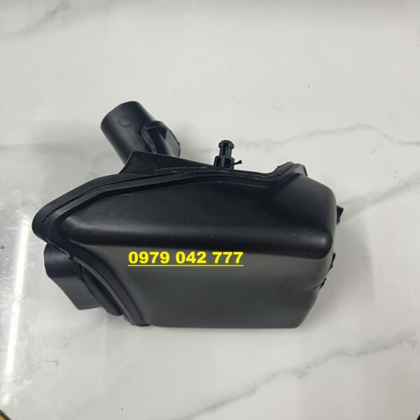 hop-loc-gio-thu-cap-cruze HỘP LỌC GIÓ THỨ CẤP LACETTI 2010