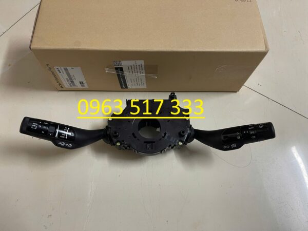 Công tắc pha cos Kia Soreto 2023