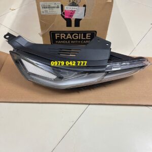 đèn led định vị ban ngày Santafe 2019