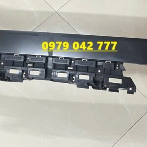 Cản trước dưới Kia Carens 2022 chính hãng 86511DY000