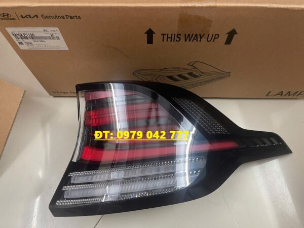 ĐÈN HẬU MẢNH NGOÀI KIA SPORTAGE