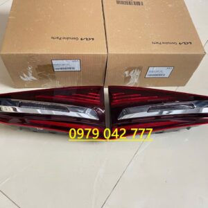 Dèn hậu Kia Seltos 92403-Q100  92404-Q100 