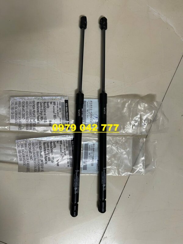 ty-chong-cop-sau-seltos Ty cốp sau Kia Seltos mã 81831Q6010
